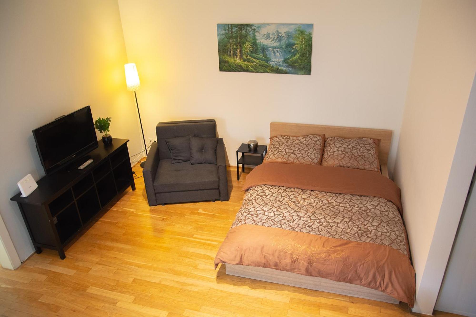 City Centre Garden Apartment With Parking 프라하 외부 사진